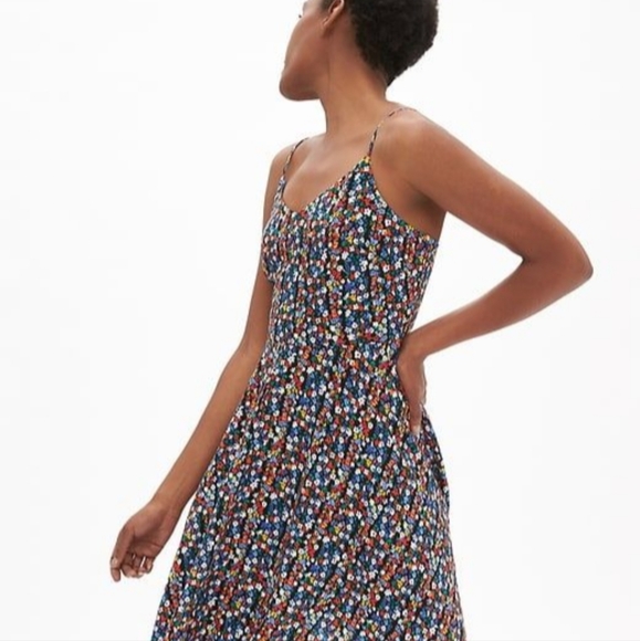 GAP fit and flare cami dress - Picture 4 of 4